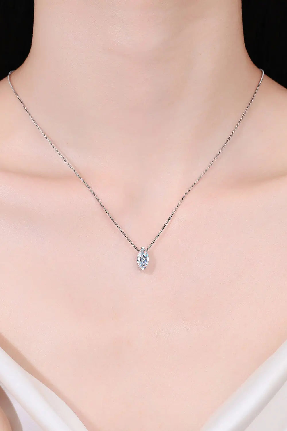 1 Carat Moissanite 925 Sterling Silver Necklace vicsxox.com
