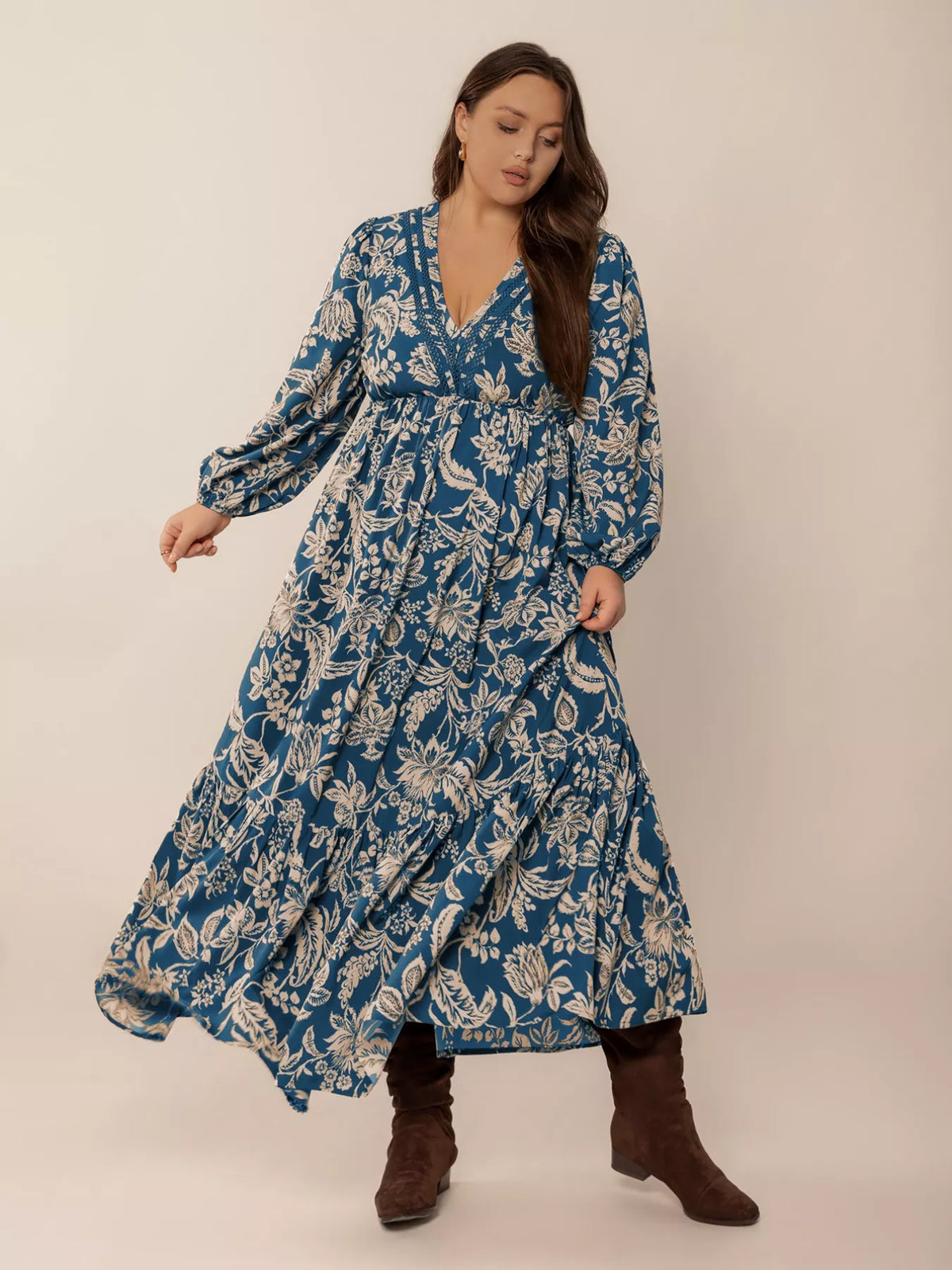 Plus Size Peacock Blue Floral V-Neck Long Sleeve Maxi Dress