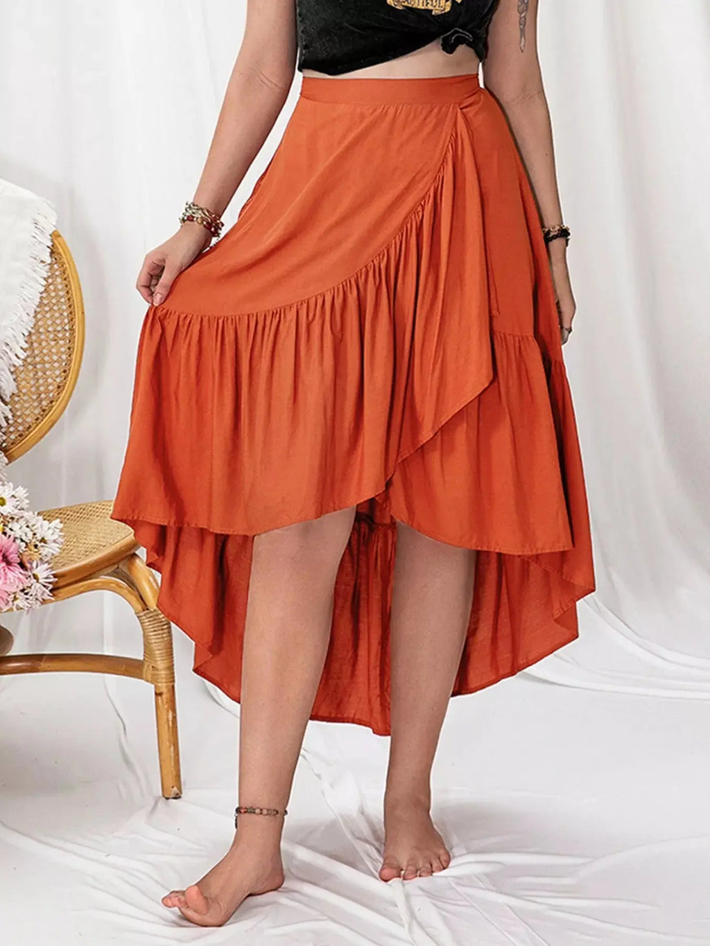 Plus size ruffled high-low skirt detail