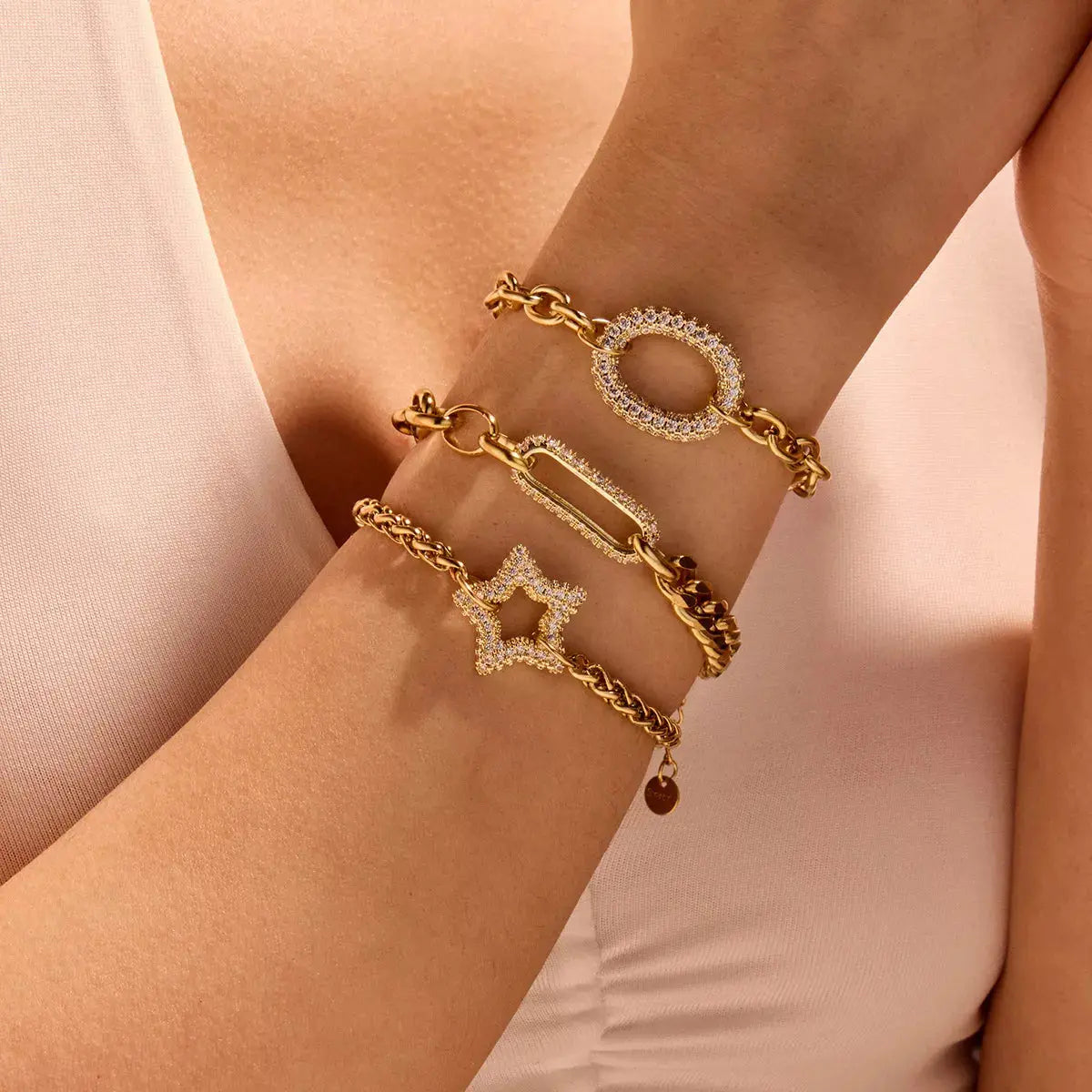 18K gold-plated rhinestone chain bracelet from Vicsxox