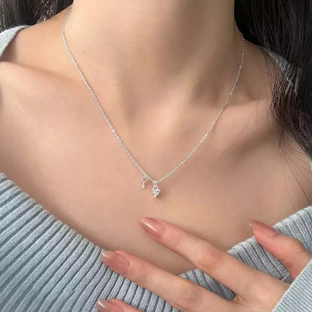 925 sterling silver heart necklace from Vicsxox