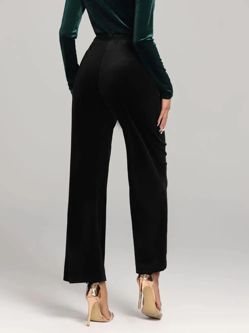 High waist wide leg pants detail