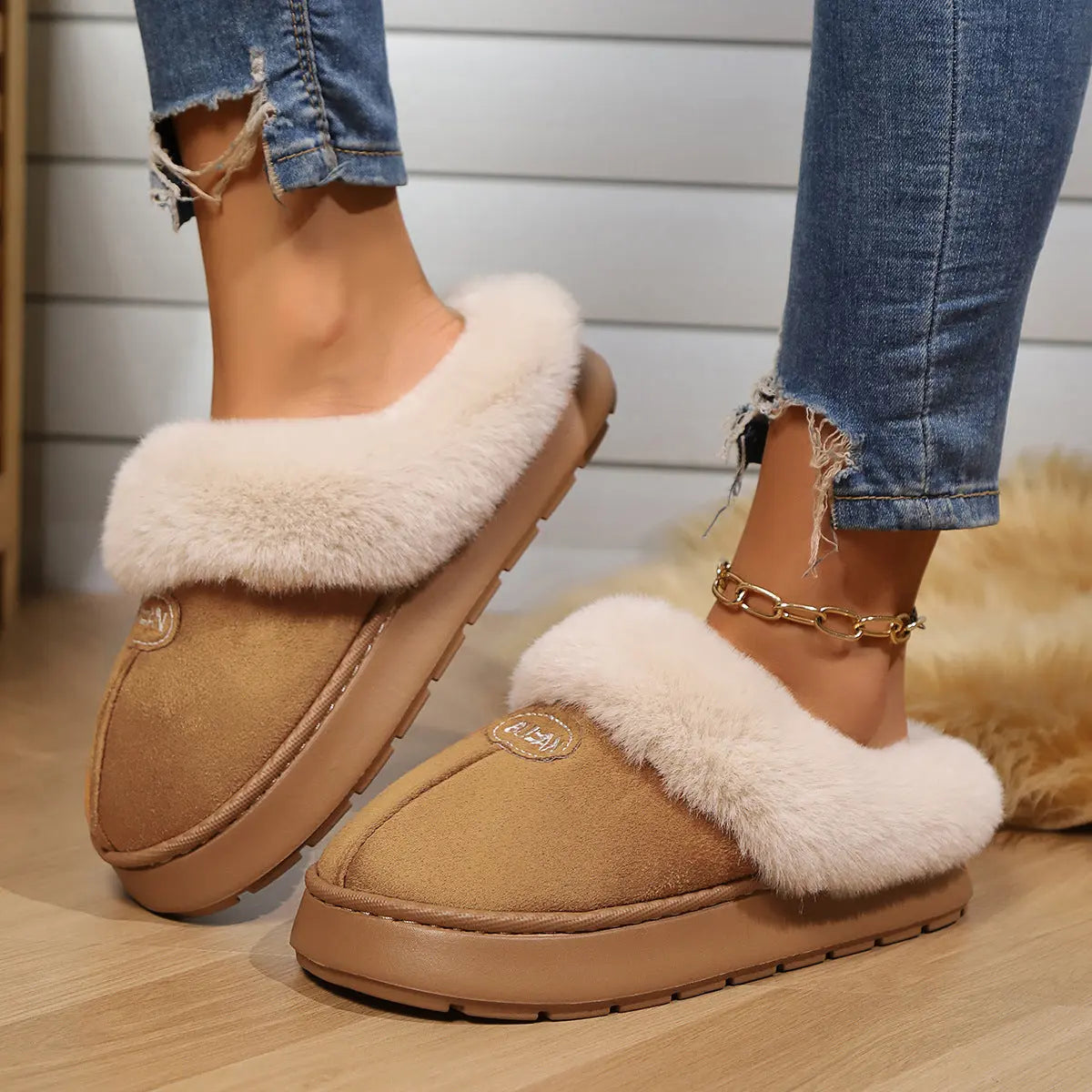 Women Fur Slippers Winter Warm Shoes Suede Plush House Indoor Outdoor Men Couples Cotton Cozy Comfy Faux Fur Slip-On Women House Shoes Memory Foam Suede Fluffy Comfort Plush Anti-Slip Slippers Stevvex