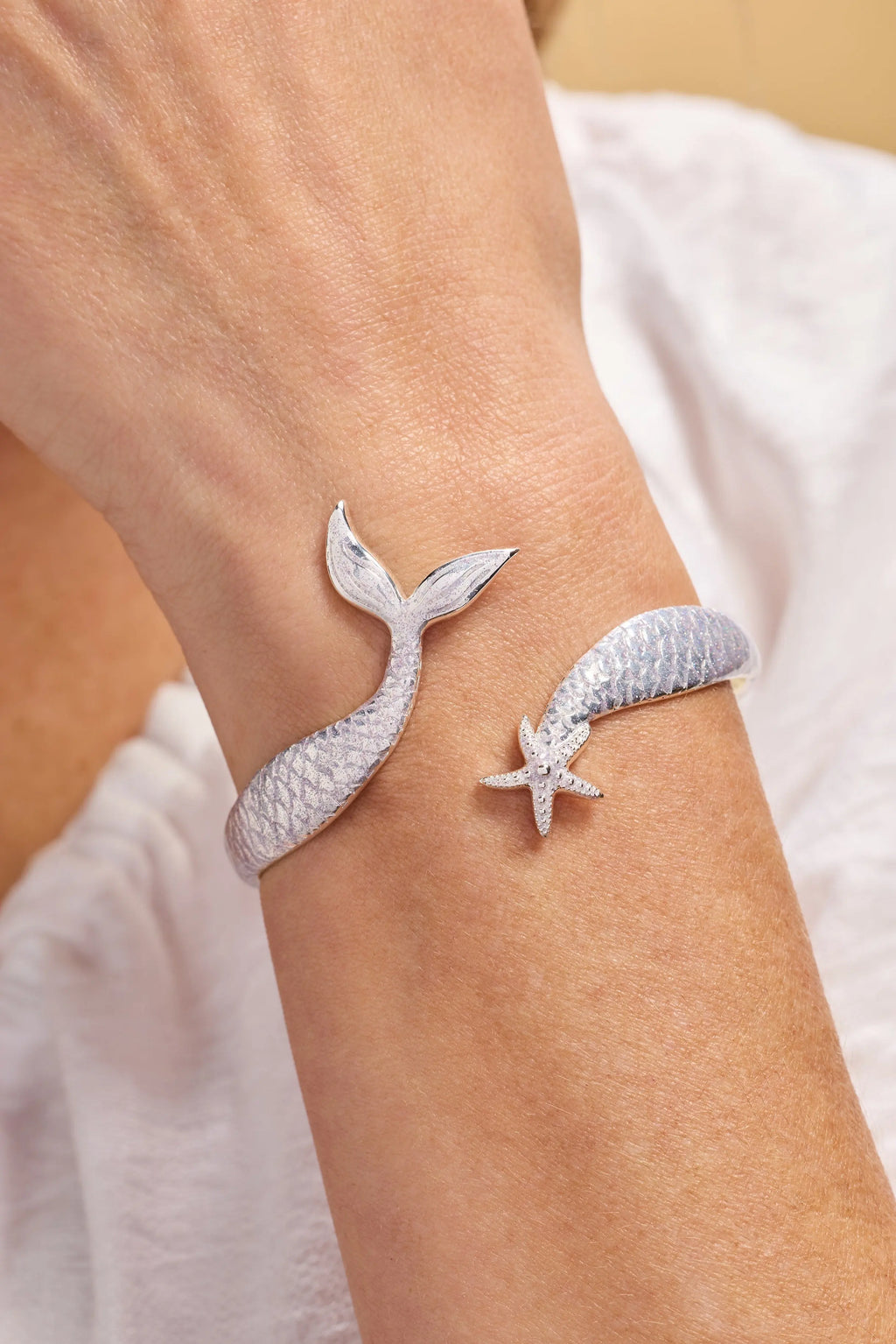 Mermaid & Starfish Silver Cuff Bracelet – Ocean-Inspired Design Vicsxox