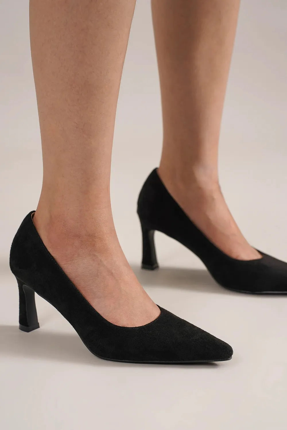 Faux Suede Point Toe Pumps Vicsxox.com