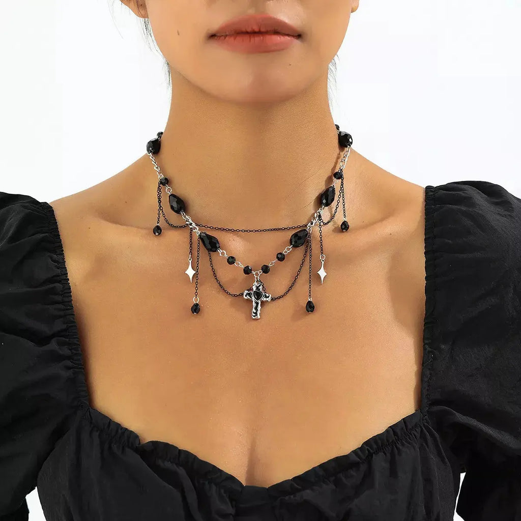Gothic cross pendant necklace from Vicsxox