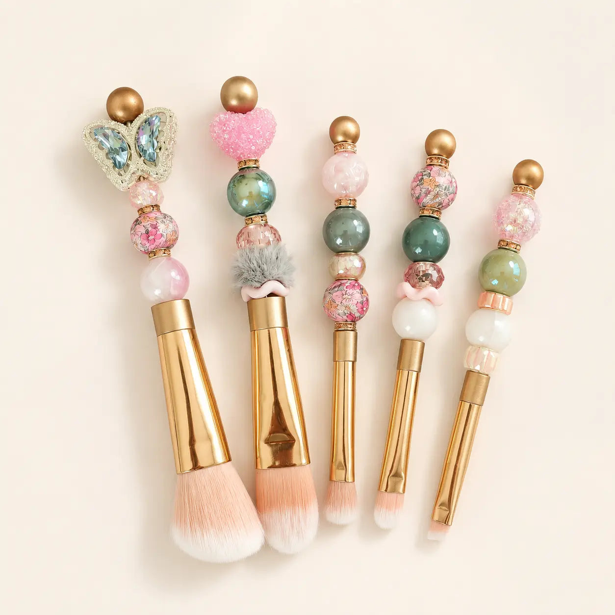 Handmade Beaded Makeup Brush Set Vicsxox.com