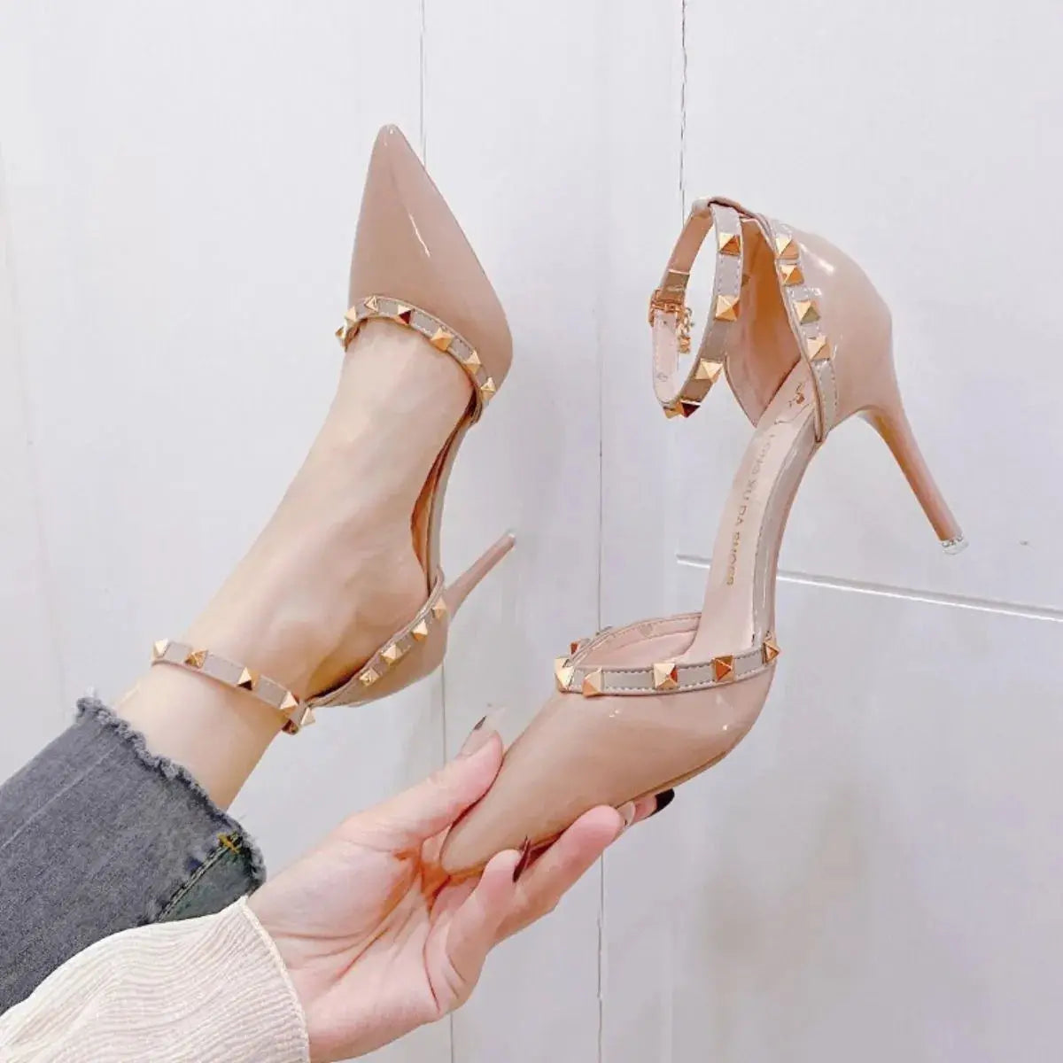 Point Toe Kitten Heel Pumps Vicsxox.com