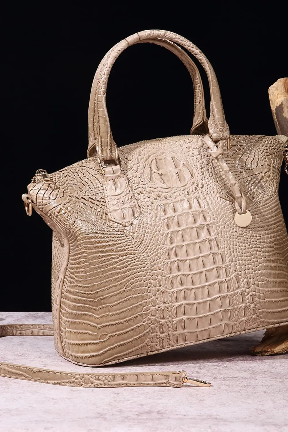 Structured PU Leather Handbag Vicsxox.com