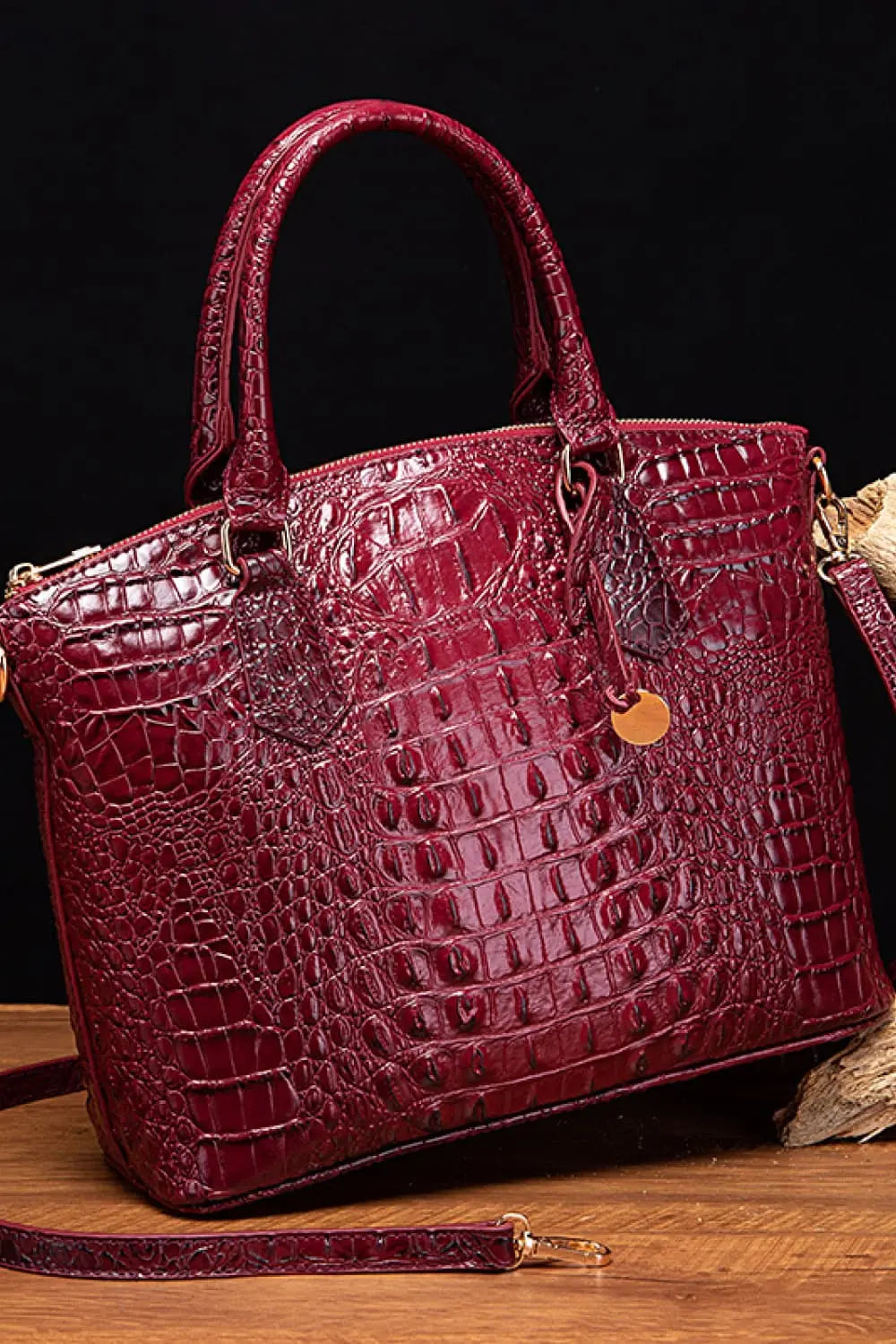 Structured PU Leather Handbag Vicsxox.com