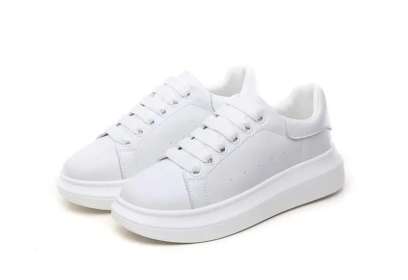 Women's Genuine Leather Platform Sneakers – Lace-Up Comfort Walking Shoes | White & Black, EU 35–40 Vicsxox.com