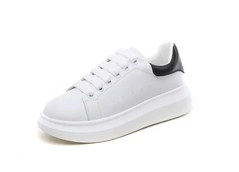 Women's Genuine Leather Platform Sneakers – Lace-Up Comfort Walking Shoes | White & Black, EU 35–40 Vicsxox.com