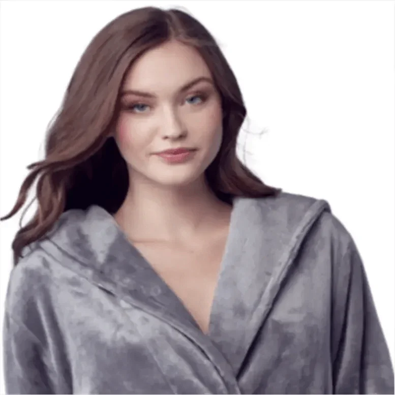 Woman wearing a gray robe against a white background. Vicsxox.com