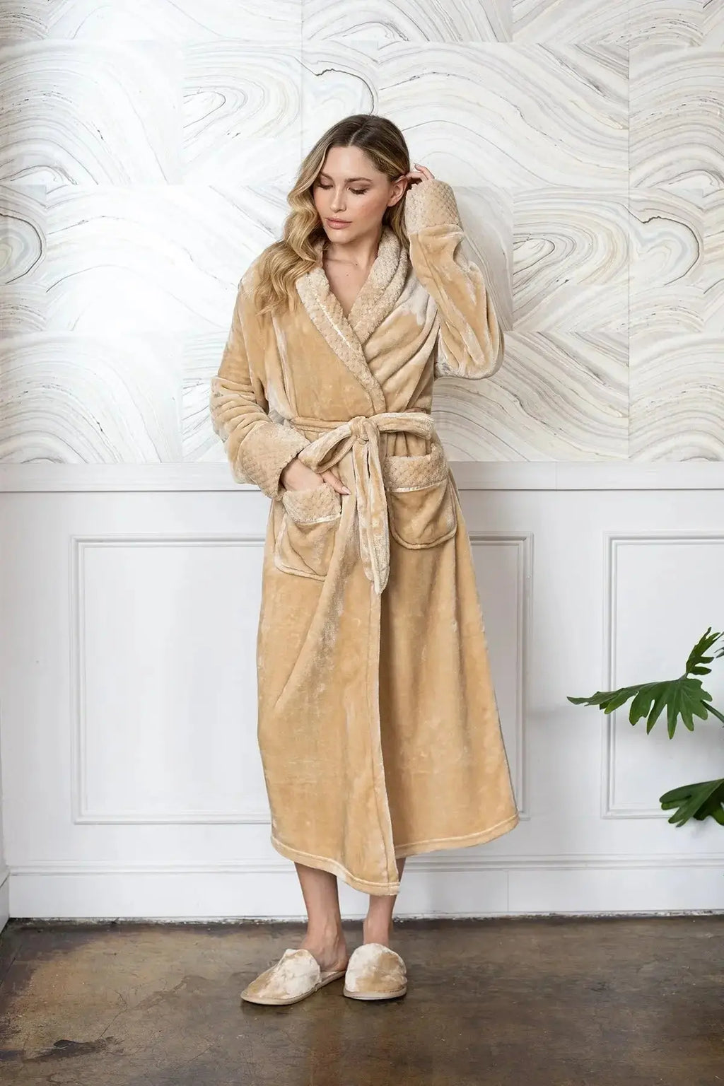 Women's Ultra Soft Plush Bathrobe Vicsox.com