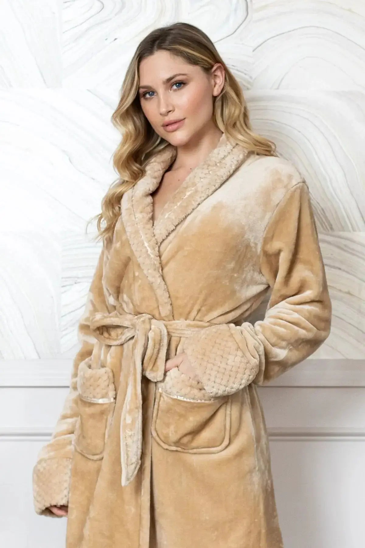 Women's Ultra Soft Plush Bathrobe Vicsox.com