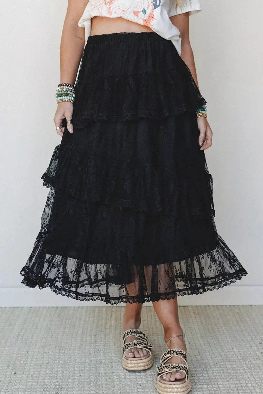 Ruffle lace tiered skirt detail
