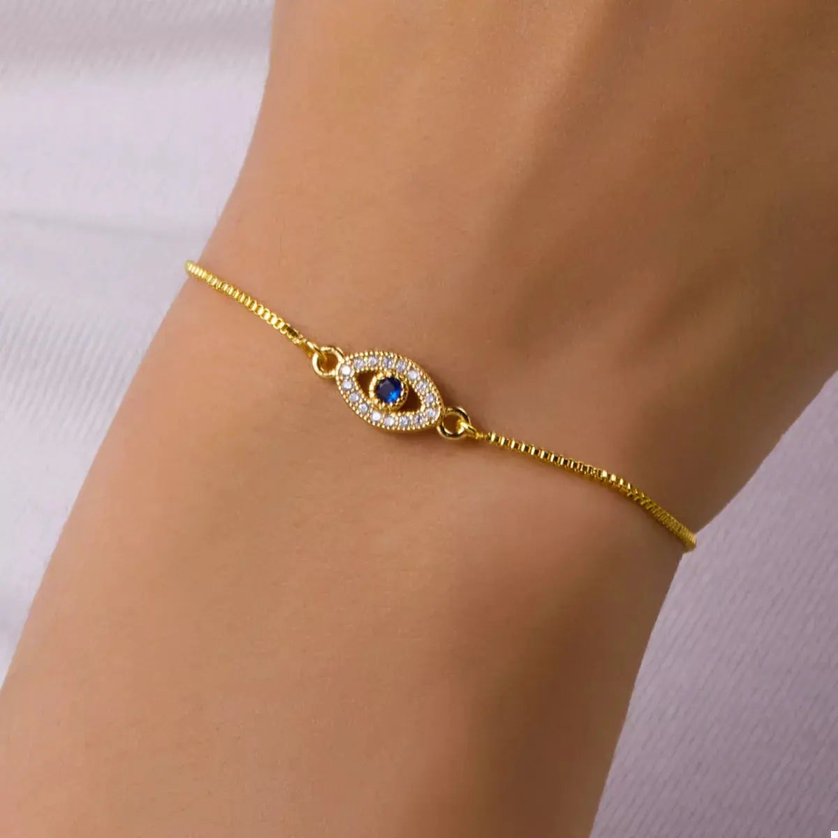 18K gold-plated evil eye adjustable bracelet from Vicsxox