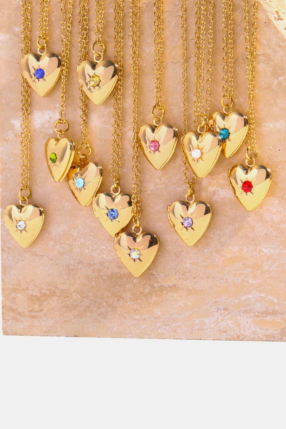 Zircon heart pendant necklace detail