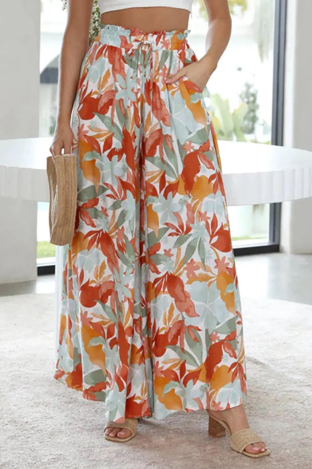 Tied wide leg pants, front view
